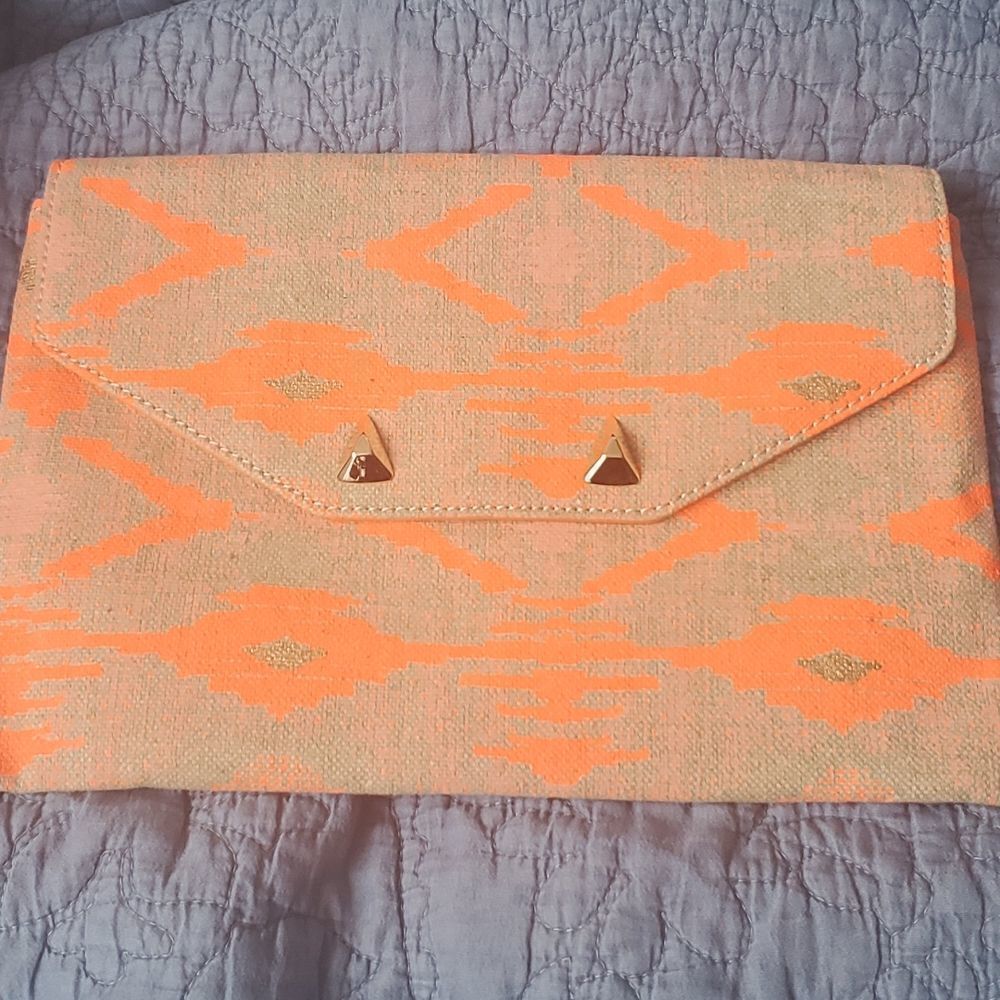 Stella & Dot Aztec clutch